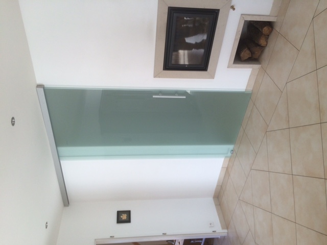 Porte en verre coulissante